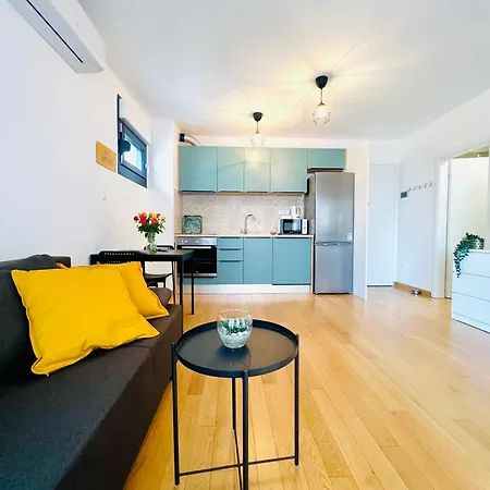 Almond 2 - Free Parking Spalato